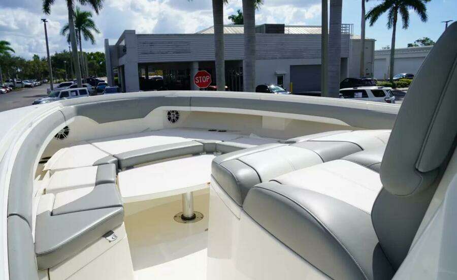 37ft Regulator Yacht For Sale