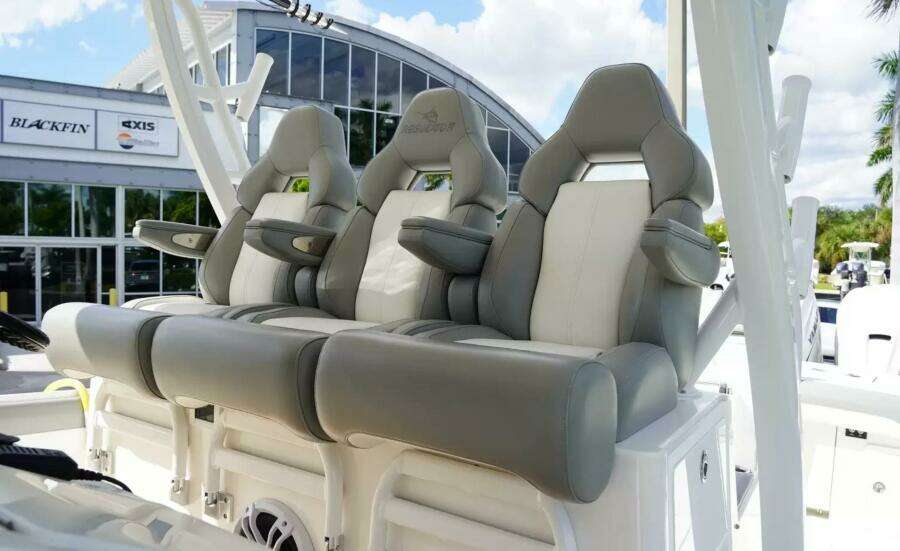 37ft Regulator Yacht For Sale