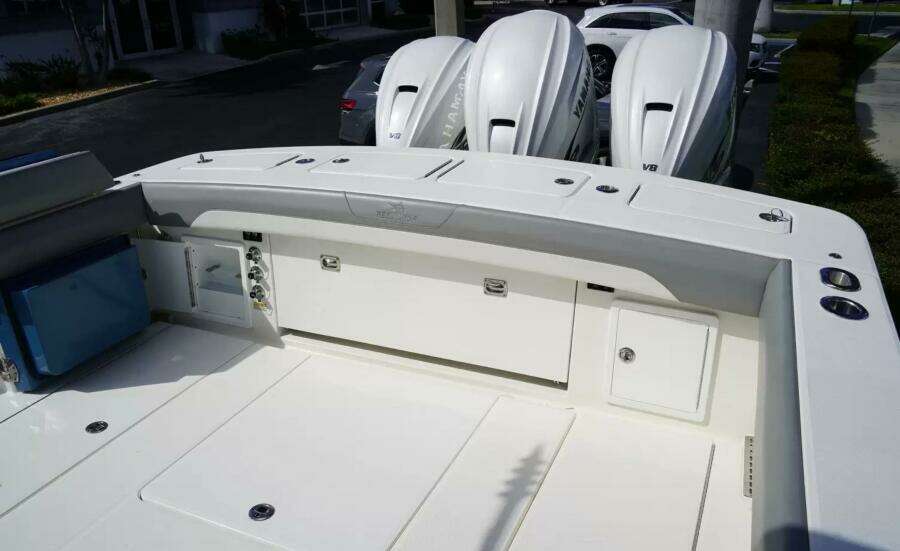 37ft Regulator Yacht For Sale