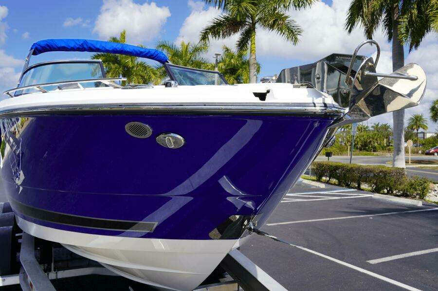 27ft Monterey Yacht For Sale