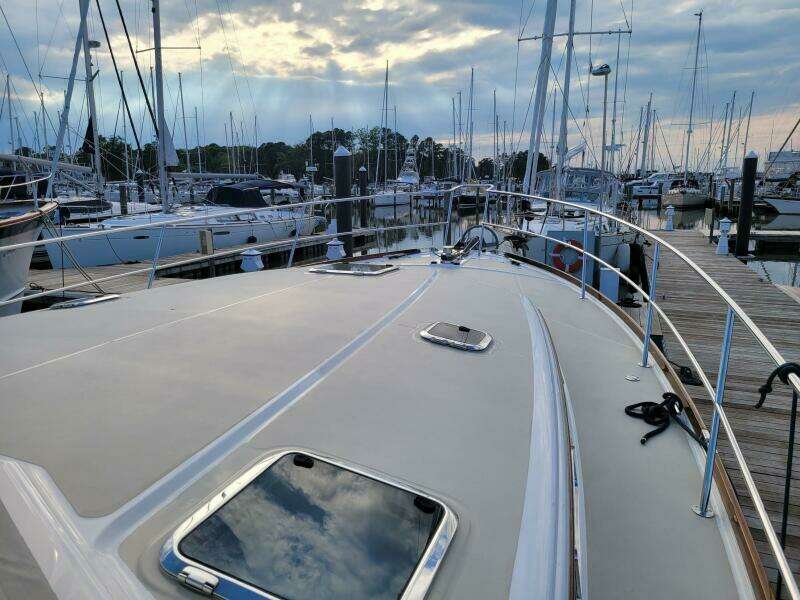 The Dark Side 48ft Sabre Yacht For Sale