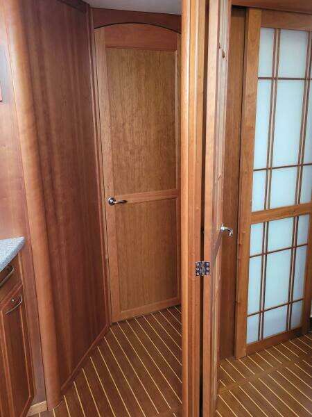 The Dark Side 48ft Sabre Yacht For Sale