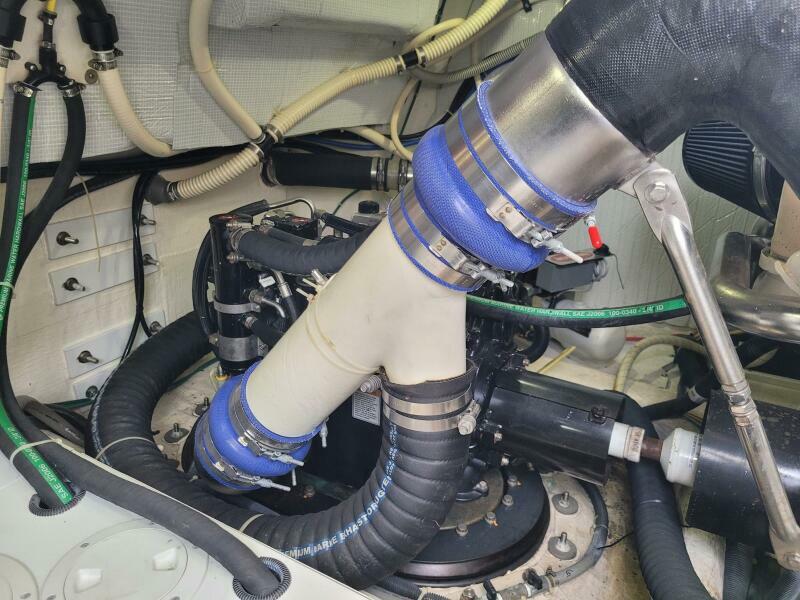 48' 2014 Sabre 48 Salon Express