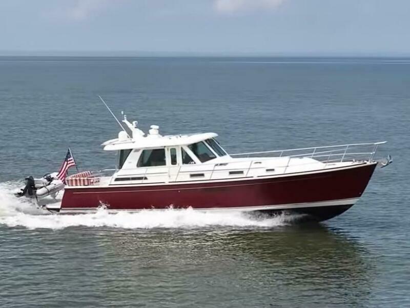 48' 2014 Sabre 48 Salon Express