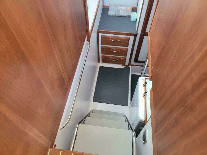 The Dark Side 48ft Sabre Yacht For Sale