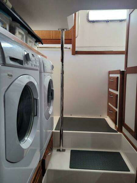 The Dark Side 48ft Sabre Yacht For Sale