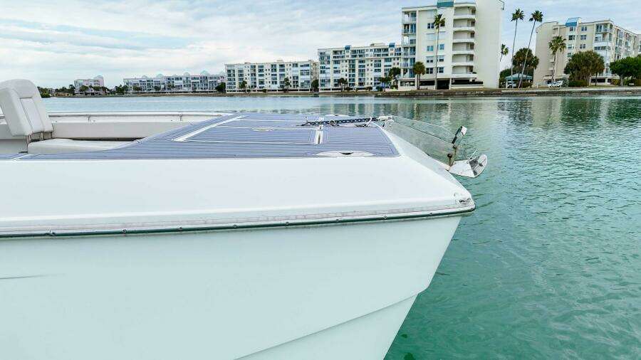 28ft Aquila Yacht For Sale
