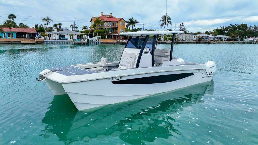 28ft Aquila Yacht For Sale