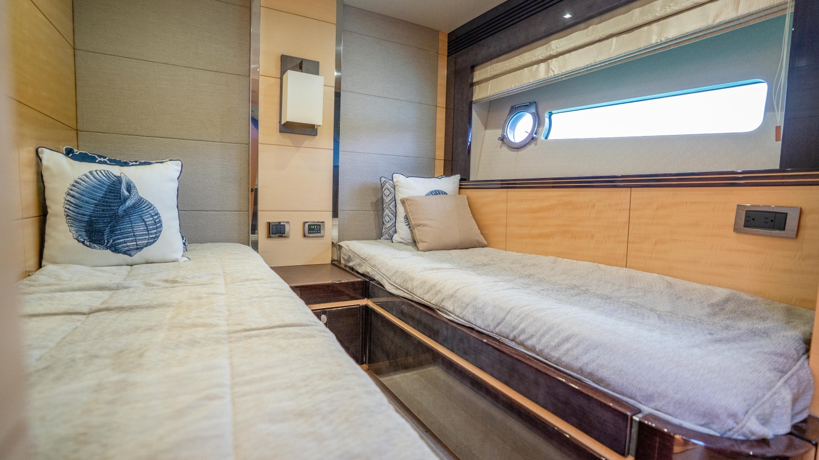 68' 2014 Sunseeker 68' Sport Yacht
