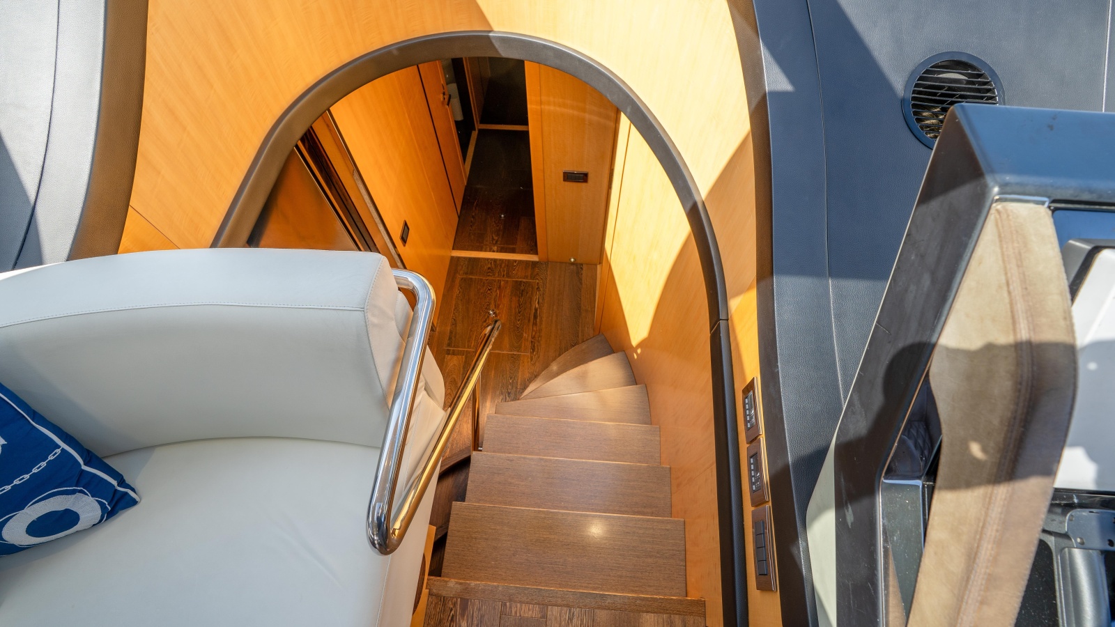 68' 2014 Sunseeker 68' Sport Yacht