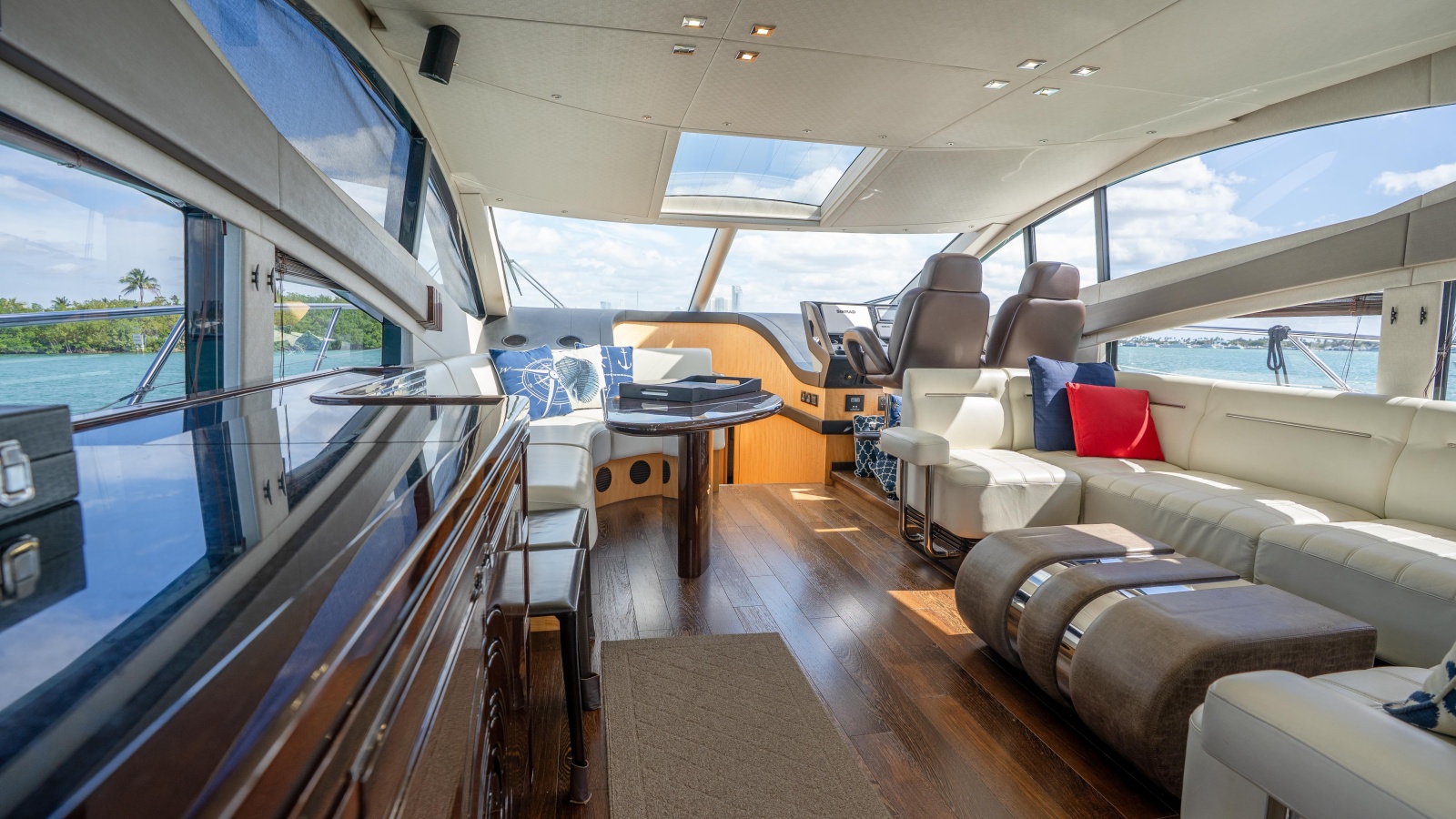 68' 2014 Sunseeker 68' Sport Yacht