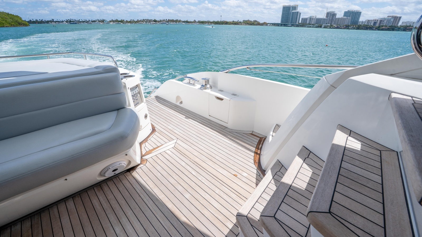 2014 Sunseeker 68' Sport Yacht