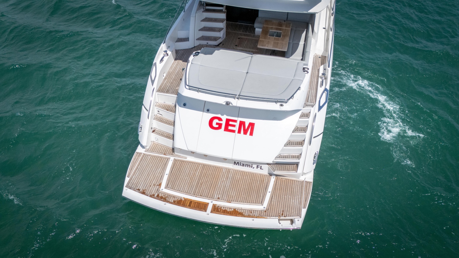 68' 2014 Sunseeker 68' Sport Yacht