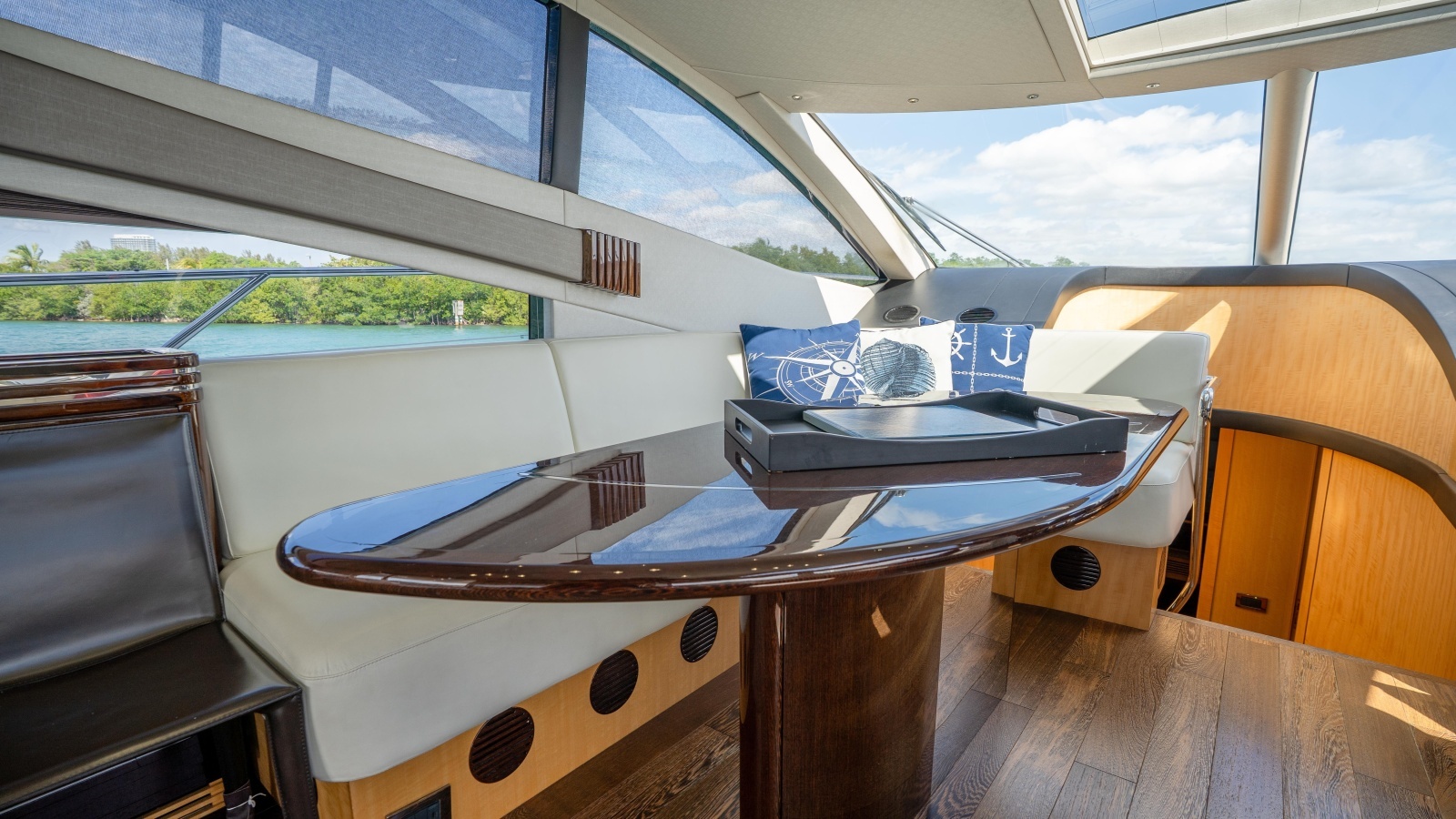 2014 Sunseeker 68' Sport Yacht
