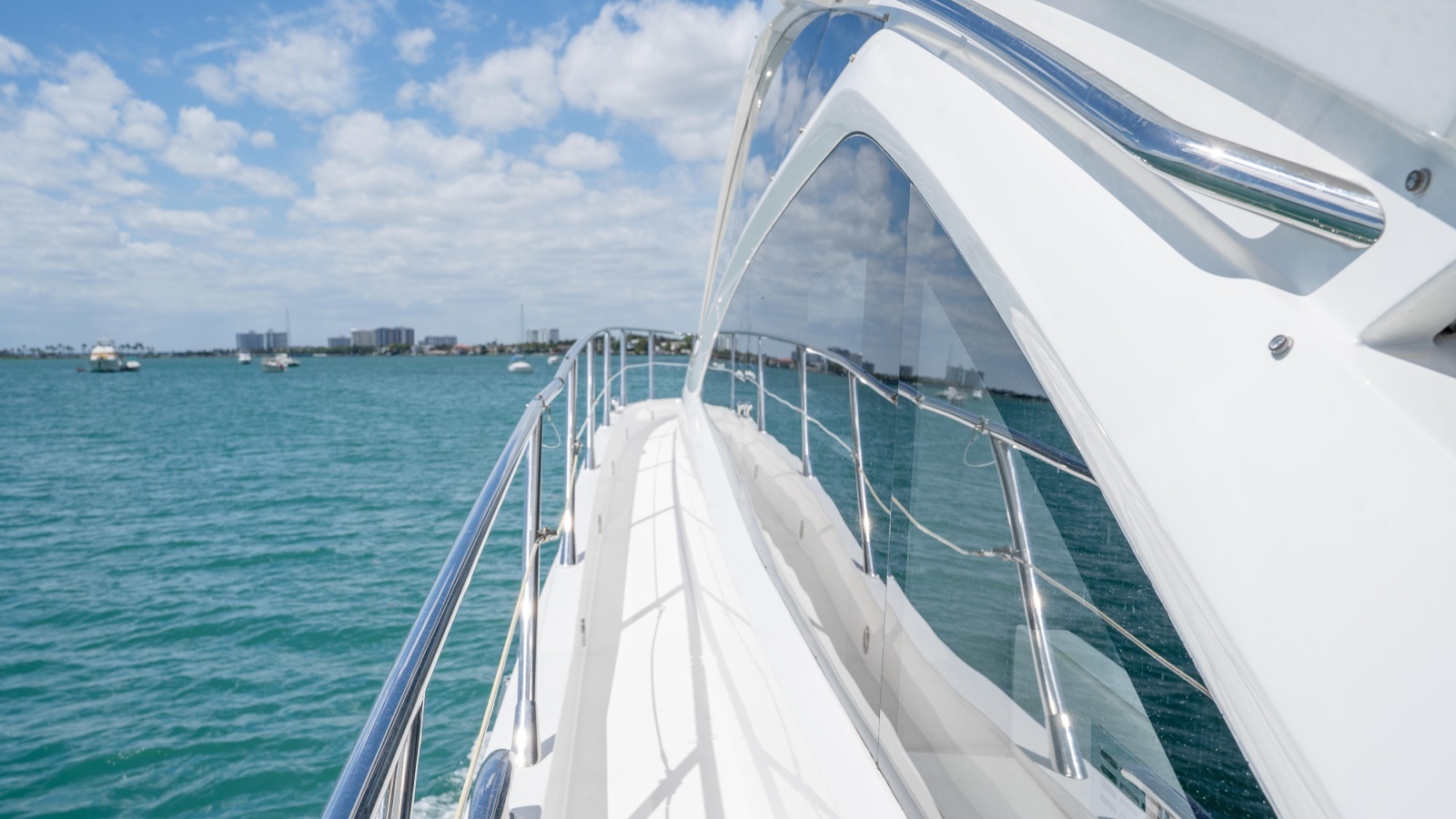 2014 Sunseeker 68' Sport Yacht