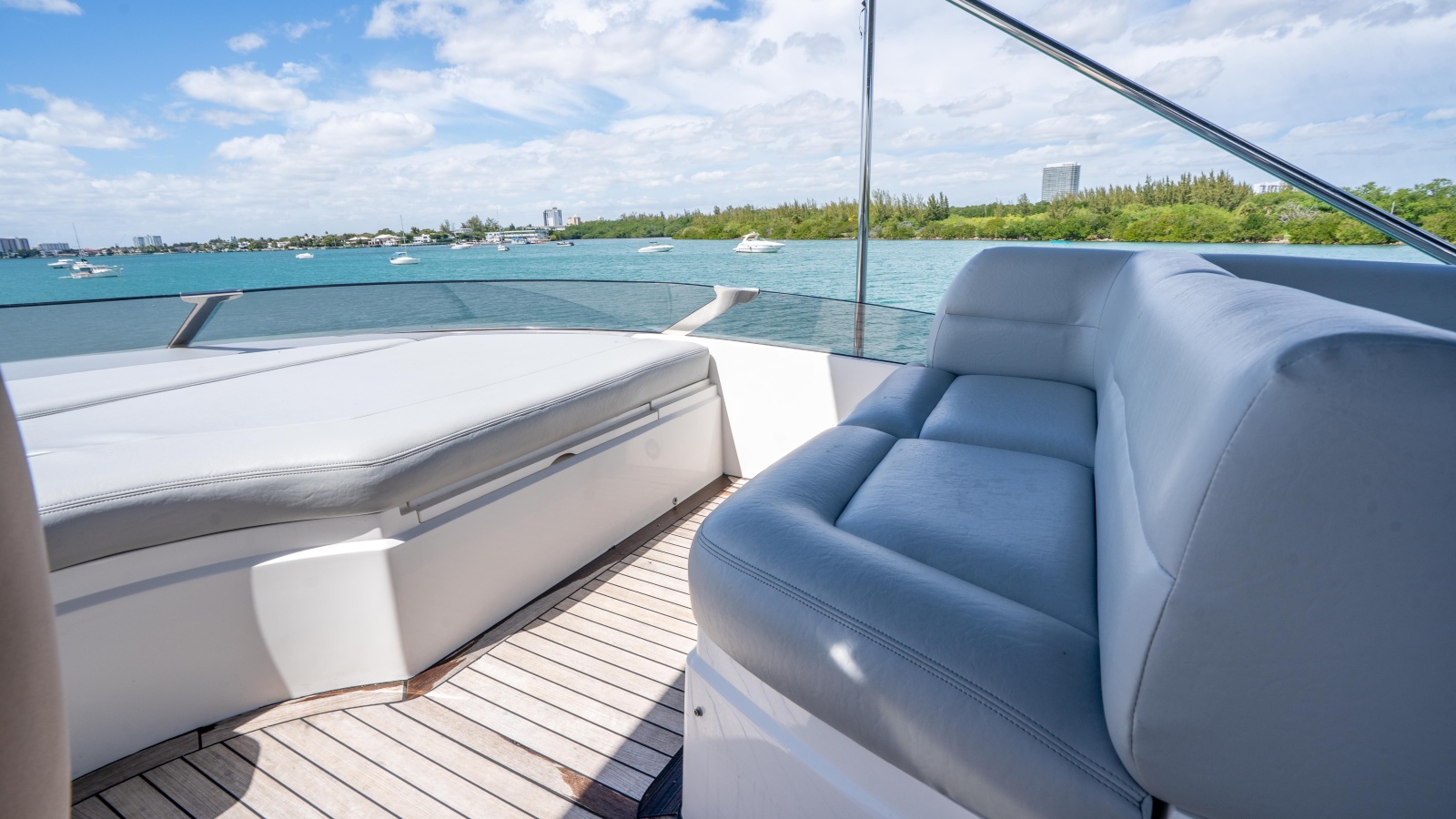 68' 2014 Sunseeker 68' Sport Yacht