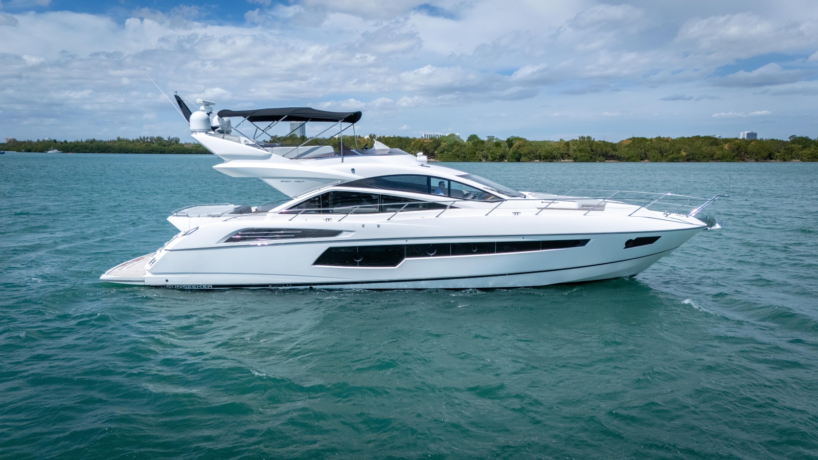 68' 2014 Sunseeker 68' Sport Yacht