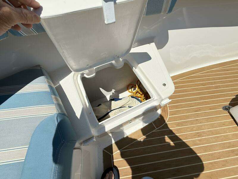 Vesper 23ft Vanquish Yacht For Sale