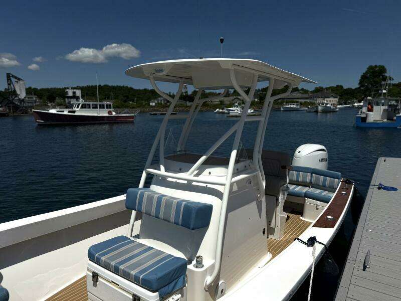 Vesper 23ft Vanquish Yacht For Sale