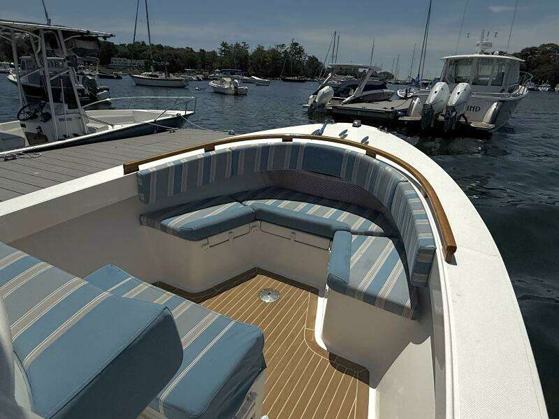 Vesper 23ft Vanquish Yacht For Sale