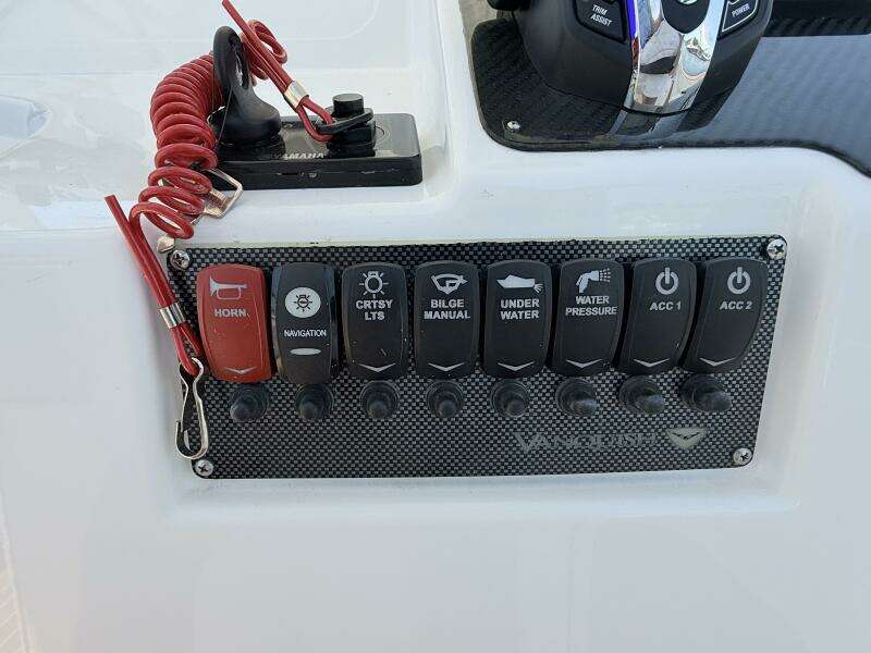 Vesper 23ft Vanquish Yacht For Sale