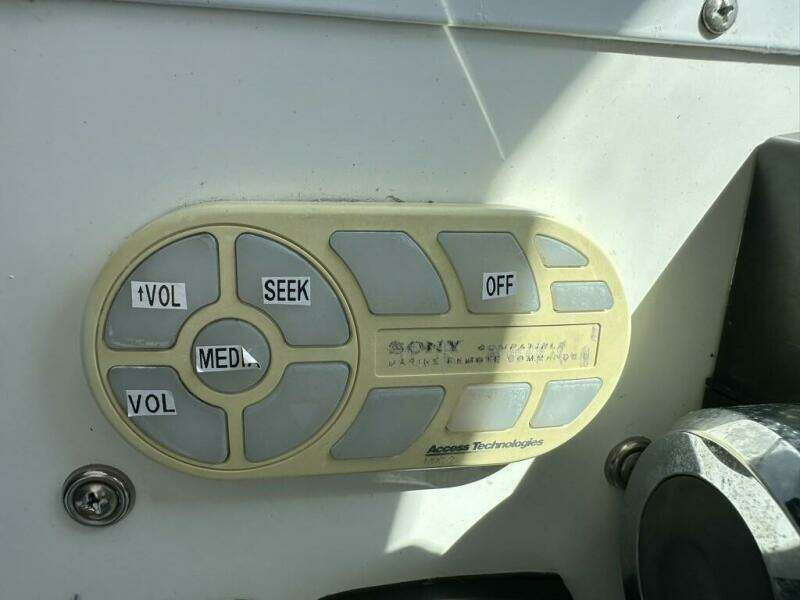 32ft Stamas Yacht For Sale