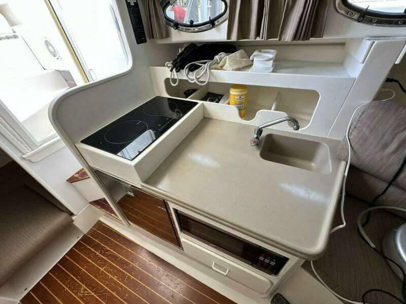 32ft Stamas Yacht For Sale