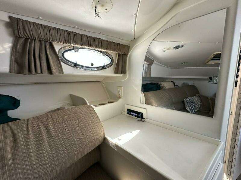 32ft Stamas Yacht For Sale