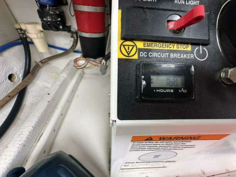 32ft Stamas Yacht For Sale