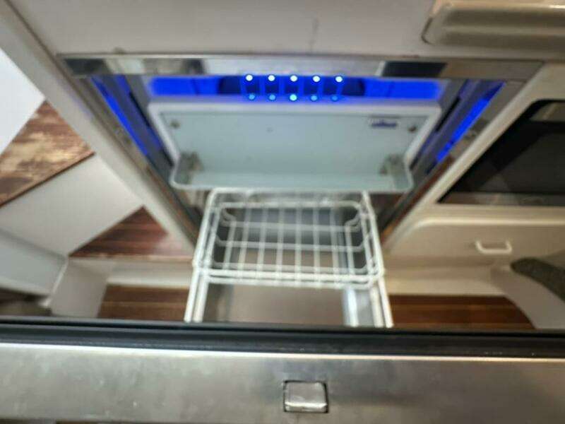 32ft Stamas Yacht For Sale