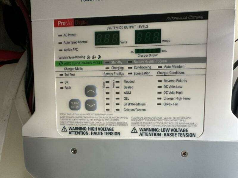 32ft Stamas Yacht For Sale