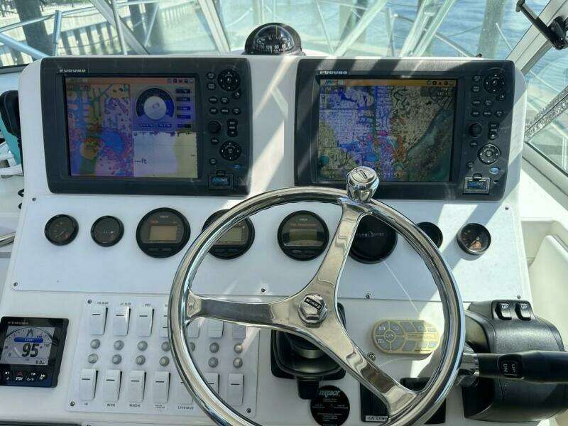 32ft Stamas Yacht For Sale