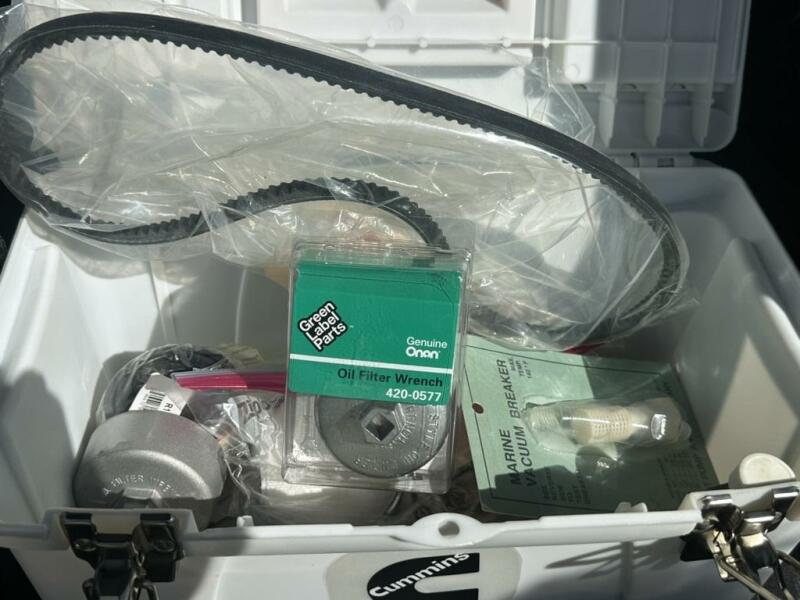 32' 2001 Stamas 310 Express