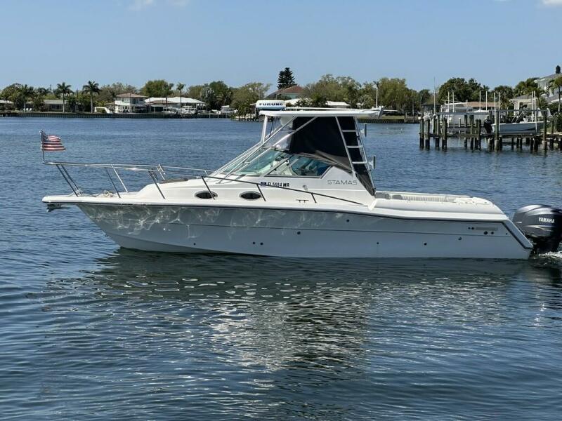 32' 2001 Stamas 310 Express