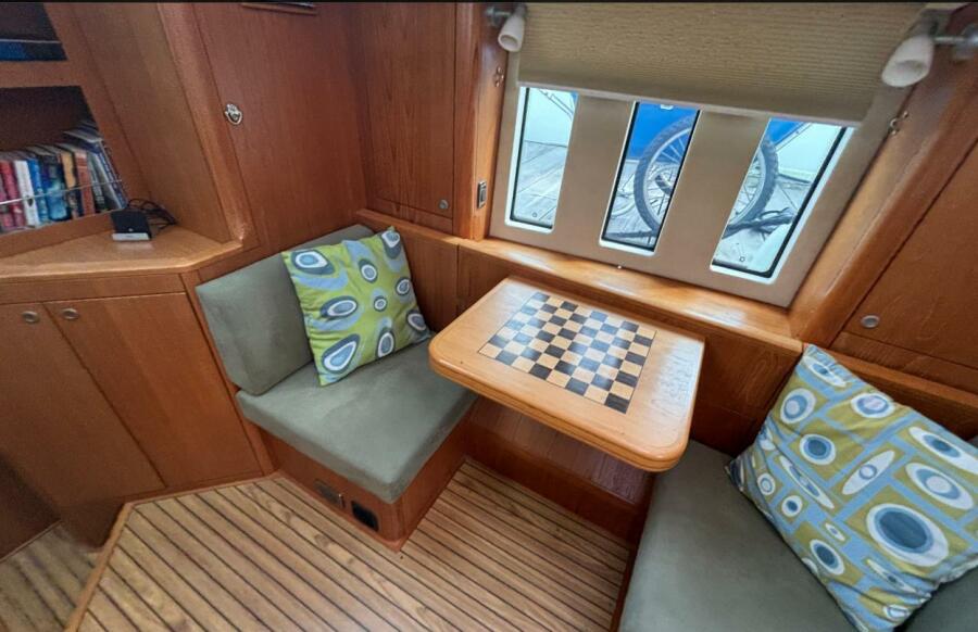 53' 2014 Southerly 535