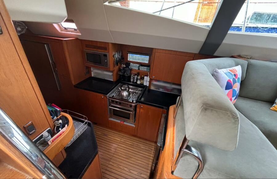 53' 2014 Southerly 535