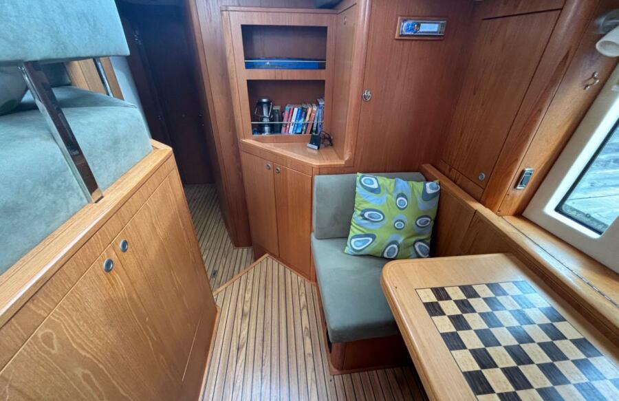 53' 2014 Southerly 535
