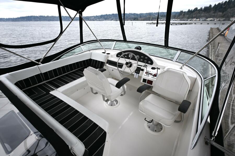 41' 1996 Bayliner 4087 Aft Cabin Motoryacht