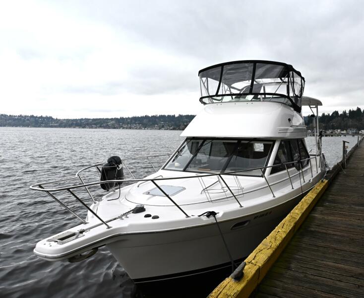 41' 1996 Bayliner 4087 Aft Cabin Motoryacht