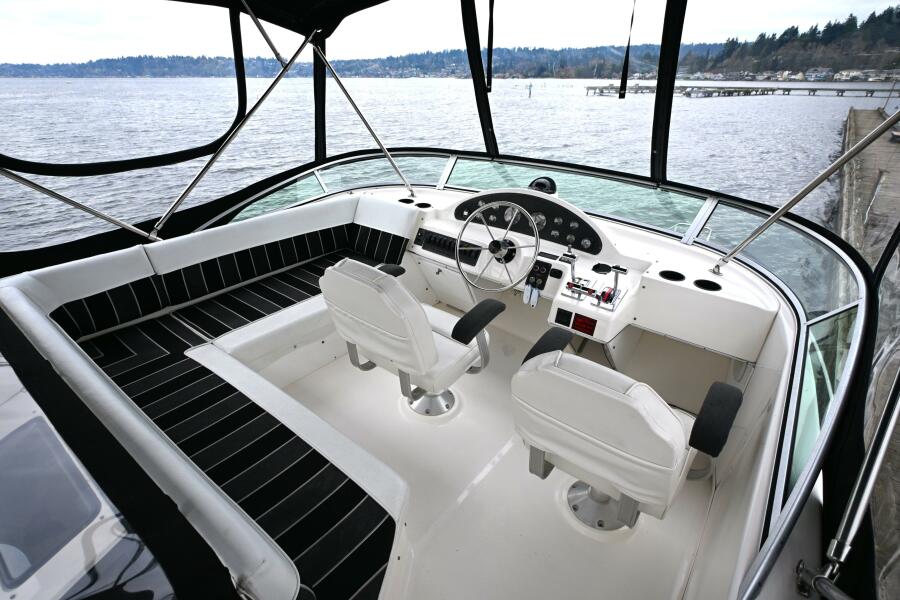 41' 1996 Bayliner 4087 Aft Cabin Motoryacht