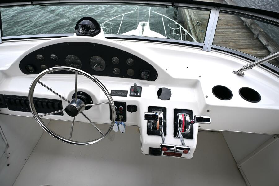 41' 1996 Bayliner 4087 Aft Cabin Motoryacht