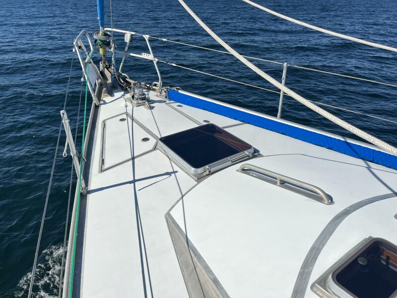 43' 2010 Lavranos 43