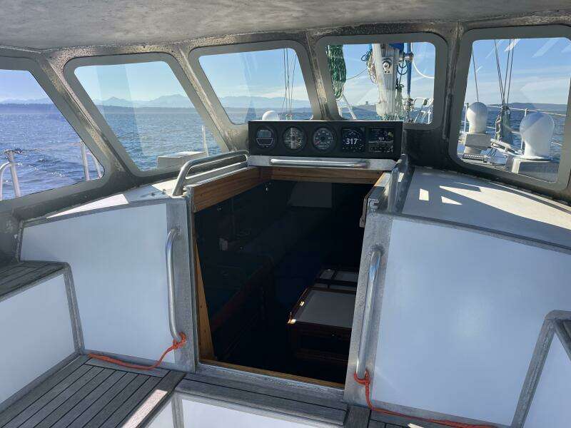 Barefoot 43ft Lavranos Yacht For Sale