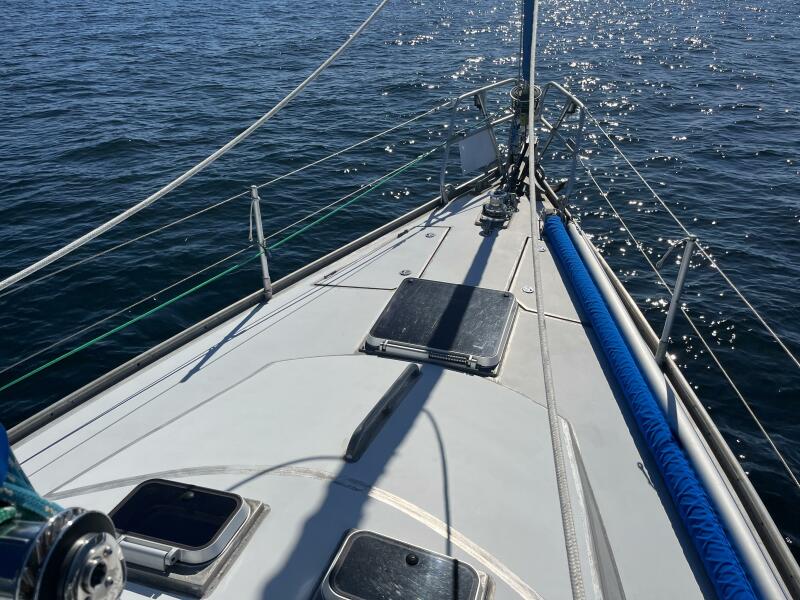 43' 2010 Lavranos 43