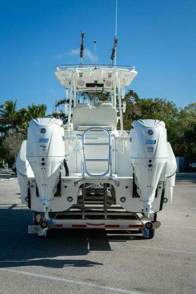 29ft World Cat Yacht For Sale