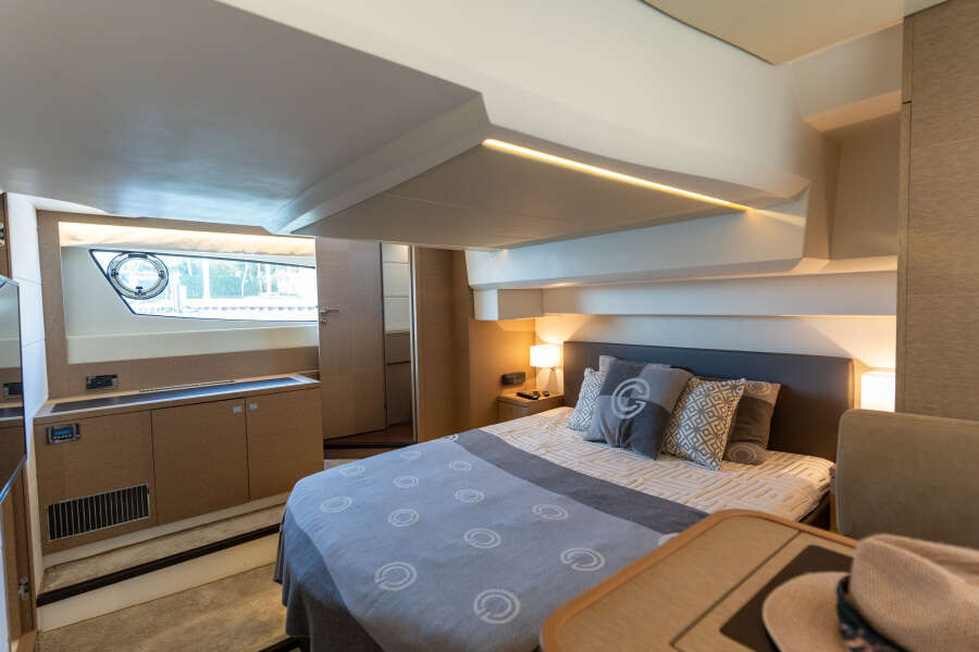 50ft Prestige Yacht For Sale