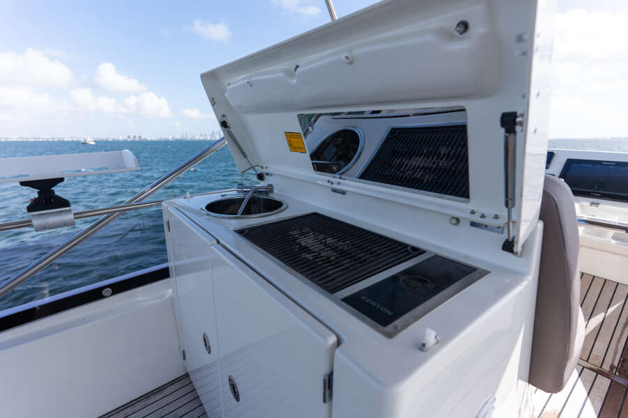 50ft Prestige Yacht For Sale