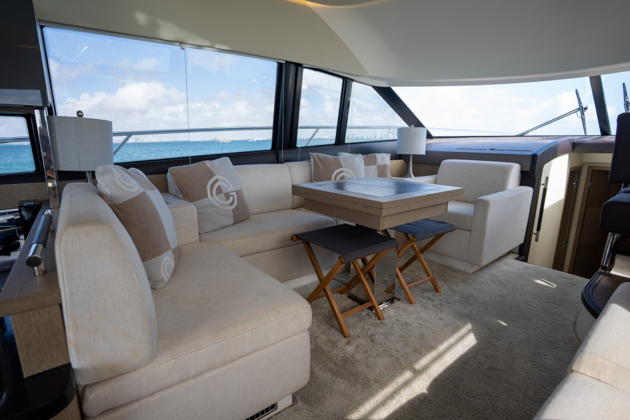 50' 2017 Prestige 50 FLY