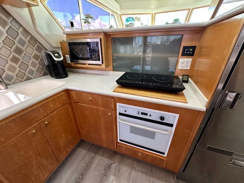 49' 2000 Navigator 4600 Classic