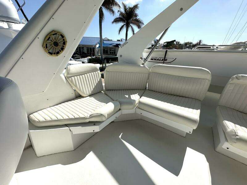 Bella Vita 49ft Navigator Yacht For Sale